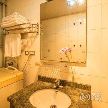 重庆可乐鱼的小家公寓(天主教若瑟堂分店)酒店提供图片