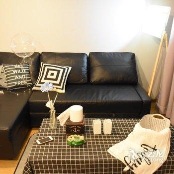 重庆可乐鱼的小家公寓(天主教若瑟堂分店)酒店提供图片