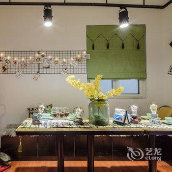 成都素昧房屋公寓(金龙村分店)酒店提供图片