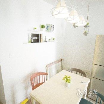 青岛言语の小屋公寓(银沙滩路分店)酒店提供图片