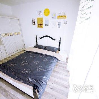 青岛言语の小屋公寓(银沙滩路分店)酒店提供图片