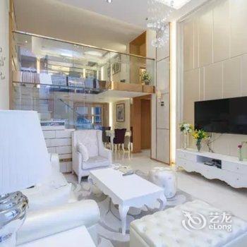 广州不离初心复式(桥兴大道分店)酒店提供图片