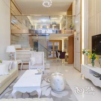 广州不离初心复式(桥兴大道分店)酒店提供图片