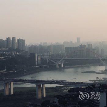 重庆零贰叁民宿(渝中区通远门旅游景区分店)酒店提供图片