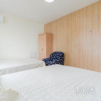 青岛紧靠金沙滩啤酒节海底隧道海景公寓(黄岛区政府会议中心分店)酒店提供图片