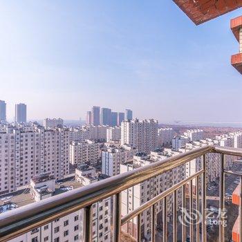 游客之家海景公寓(营口平安西街店)酒店提供图片