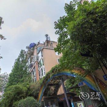 成都拈花一朵公寓(彩虹花园分店)酒店提供图片