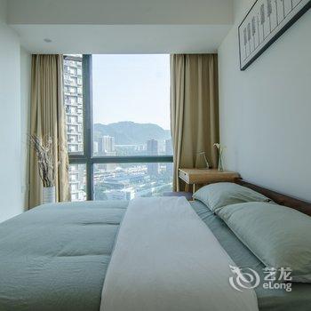 重庆无题特色民宿(晓月路分店)酒店提供图片