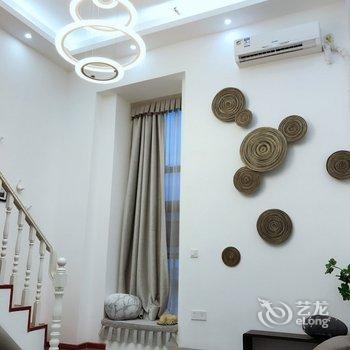 广州钢琴北欧风复式酒店提供图片