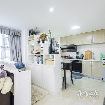 广州钢琴北欧风复式酒店提供图片
