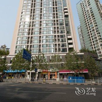 重庆无题特色民宿(晓月路分店)酒店提供图片