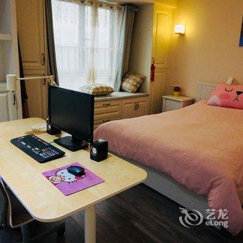 重庆梵高小筑公寓酒店提供图片