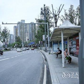 重庆繁华新牌坊公寓房轻轨站旁AnnHouse(下石浩路店)酒店提供图片