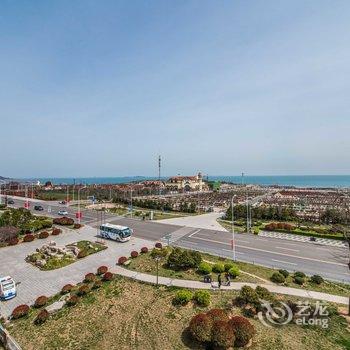 青岛金沙滩啤酒节一站式海景公寓(天目山路分店)酒店提供图片