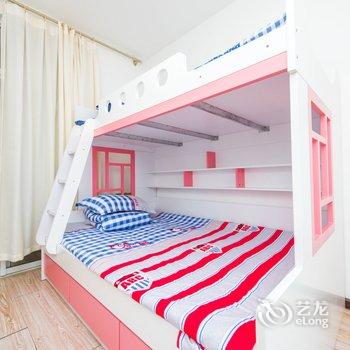 青岛金沙滩啤酒节一站式海景公寓(天目山路分店)酒店提供图片