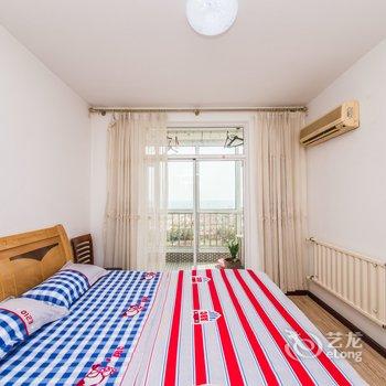 青岛金沙滩啤酒节一站式海景公寓(天目山路分店)酒店提供图片