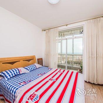 青岛金沙滩啤酒节一站式海景公寓(天目山路分店)酒店提供图片