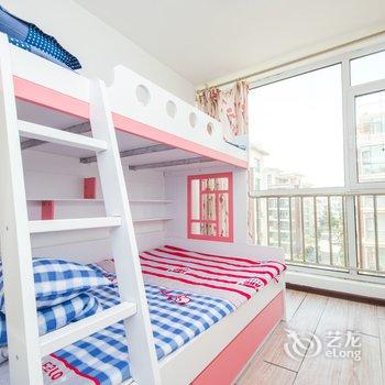 青岛金沙滩啤酒节一站式海景公寓(天目山路分店)酒店提供图片