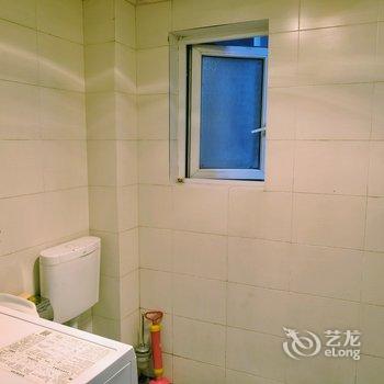 重庆小2公寓(五黄路分店)酒店提供图片