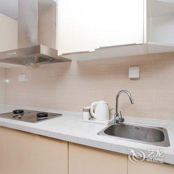 青岛Demon123公寓(亚振艺术馆分店)酒店提供图片