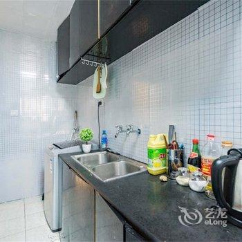 重庆叁什贰公寓(重庆大轰炸惨案遗址分店)酒店提供图片