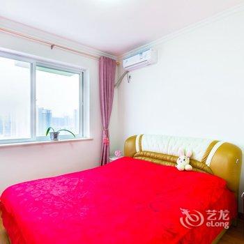 西安洛洛熊特色民宿(鑫龙公园壹号分店)酒店提供图片