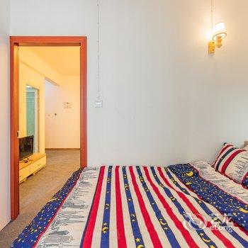 成都黑色的光公寓(伏龙村分店)酒店提供图片