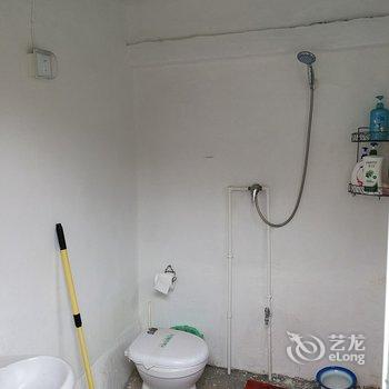 登瀛别苑民宿(青岛百雀林观光园店)酒店提供图片
