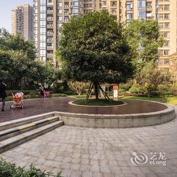 重庆妍公寓(万象润街分店)酒店提供图片