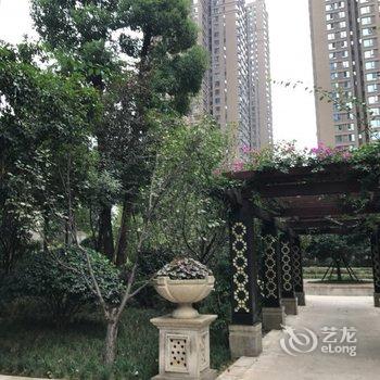 重庆妍公寓(万象润街分店)酒店提供图片
