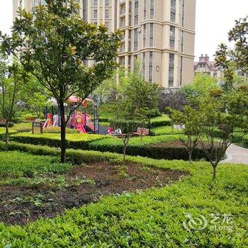 青岛上上民宿公寓(嘉陵江东路与金沙滩路交叉口分店)酒店提供图片