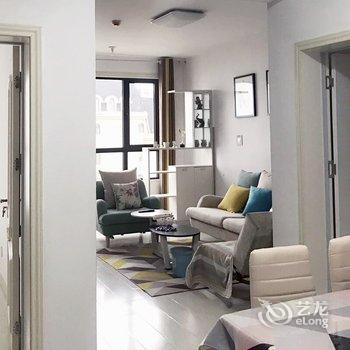 青岛风一样的果爸公寓酒店提供图片