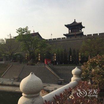 西安市南门城墙外民宿地铁永宁门站石头妈(体育馆东路分店)酒店提供图片