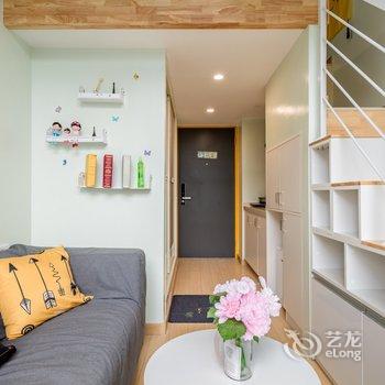 广州小柏屋公寓(北街路上十二巷分店)酒店提供图片