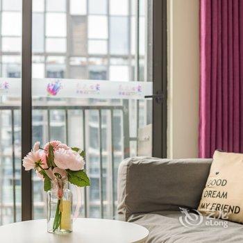 广州小柏屋公寓(北街路上十二巷分店)酒店提供图片