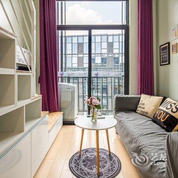 广州小柏屋公寓(北街路上十二巷分店)酒店提供图片