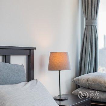 成都站高/太古里/IFS/270度观景落地窗公寓酒店提供图片