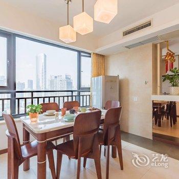 成都熊熊的猫公寓(蓝鼎艺术馆分店)酒店提供图片