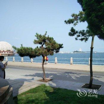 青岛喧哗公寓酒店提供图片