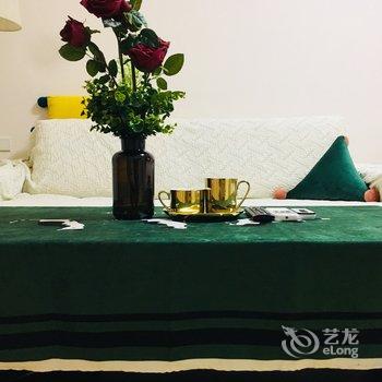 西安赵赵公寓(岳家寨村分店)酒店提供图片