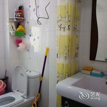 青岛喧哗公寓酒店提供图片