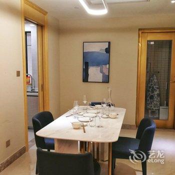 广州全景大露台民宿(新港东路分店)酒店提供图片