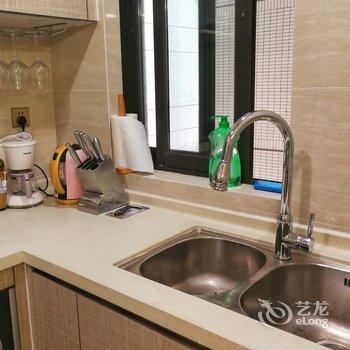 广州全景大露台民宿(新港东路分店)酒店提供图片