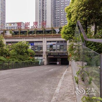 重庆OneMore精品民宿(长江村分店)酒店提供图片