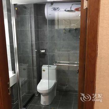 重庆浪漫爱丽堡公寓酒店提供图片