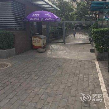 西安高新燕子坞公寓(白沙路-南口分店)酒店提供图片