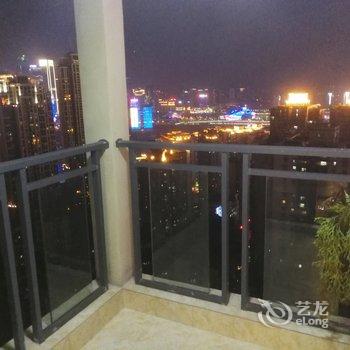 重庆名仕江景公寓(下纯阳洞街分店)酒店提供图片
