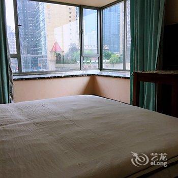 重庆四月天高端民宿熊二姐(海滨路分店)酒店提供图片
