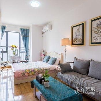 重庆初夏六子公寓酒店提供图片