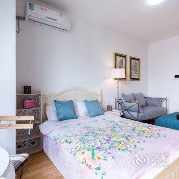 重庆初夏六子公寓酒店提供图片
